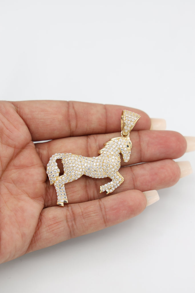 *NEW* 207 14k Cz Horse Pendant - JTJ™ - Javierthejeweler